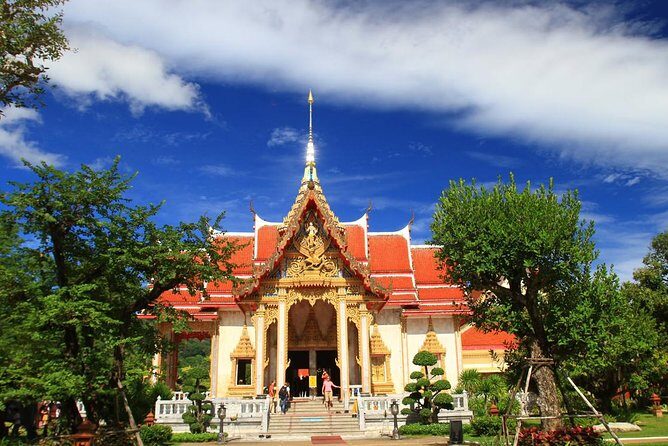 Phuket City Tour: Wat Chalong, Big Buddha and Landmark - Analyzing the Value