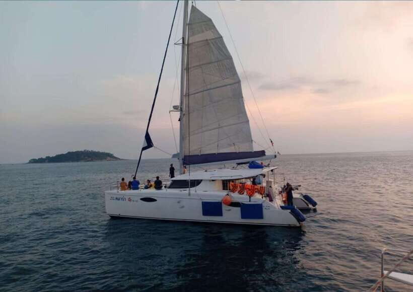 Phuket: Coral Island Catamaran Cruise with Sunset Dinner - Detailed Itinerary Breakdown