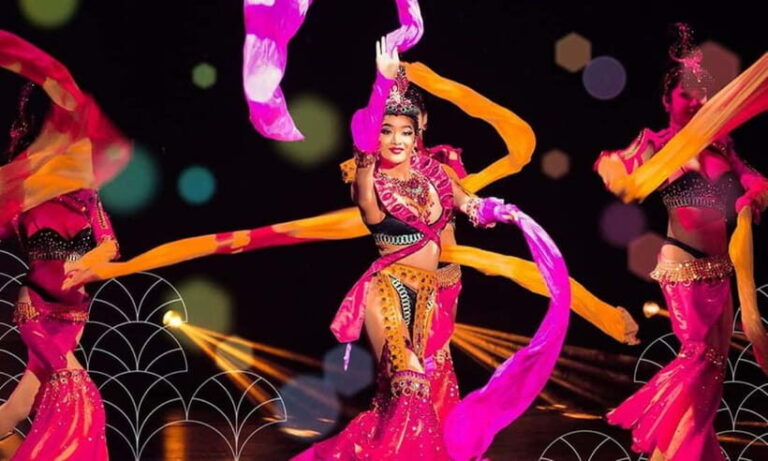 Phuket: Simon Cabaret Show Tickets Optional First 3 Rows - Who Will Love This Show?