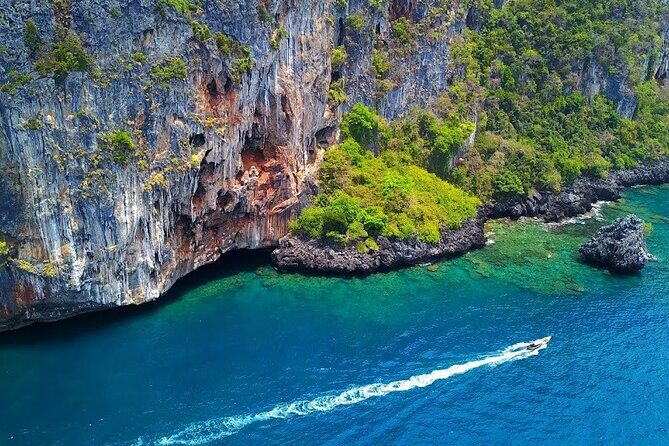 Phuket: Wow Andaman Snorkeling Trip to Phi Phi & Bamboo Islands - An Honest Look at the Experience