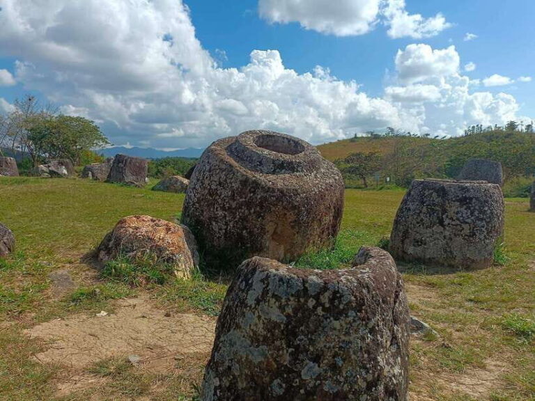 Plain of jars share group tour - Who Should Consider This Tour?