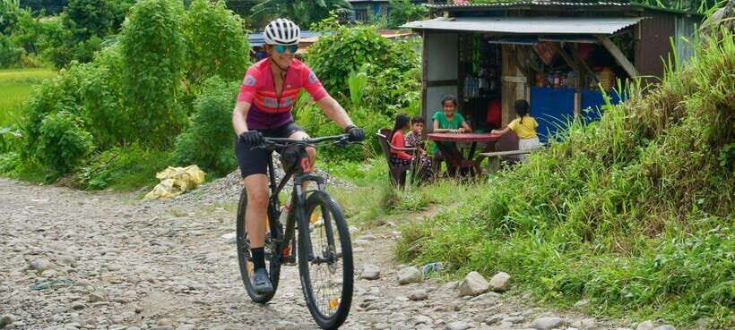Pokhara: Sweet Pamey Recreational Mountain Bike Ride - The Riverside Snack Stop: A Refreshing Pause