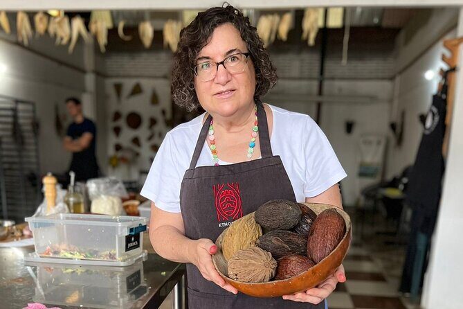 Prepare an Oaxacan Mole by a Traditional Cook - The Kitchen: Hands-on Preparation