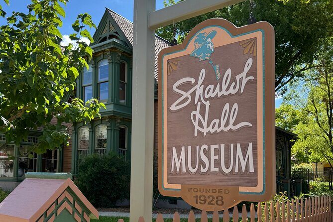 Prescott Private Day Tour with Transportation