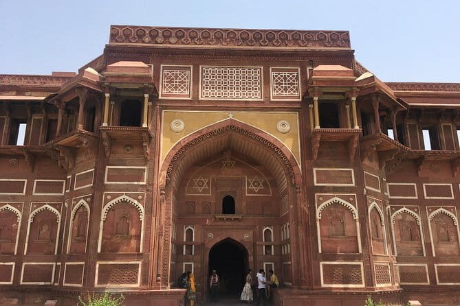 Private 2 Day Golden Triangle Tour Including Jaipur and Taj Mahal Sunrise - What the tour includes and what to consider