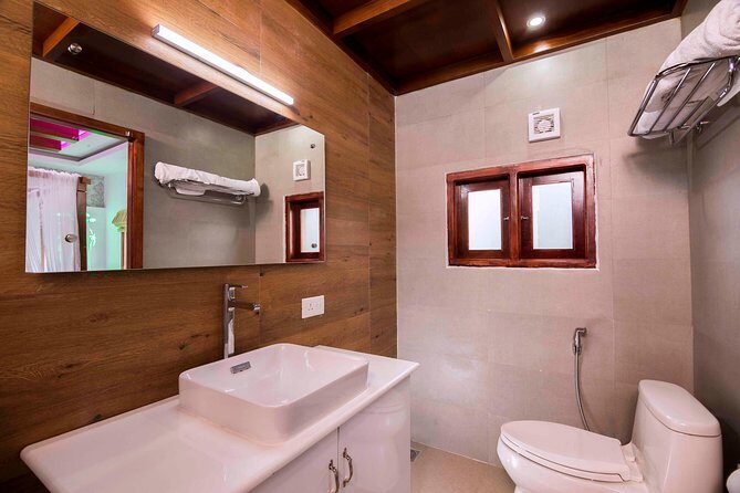 Private 3 Bedroom Luxury Houseboat Trip in Alleppy Backwaters - Final Thoughts