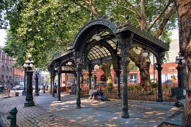 Private 5-hour City Tour of Seattle and Snoqualmie Falls with driver only - Who Will Benefit Most from This Tour?