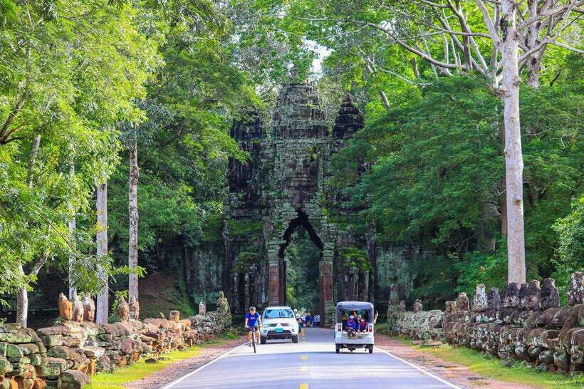 Private Angkor Wat Sunset Tour with Lunch and Snack Included - What Makes This Tour Stand Out?