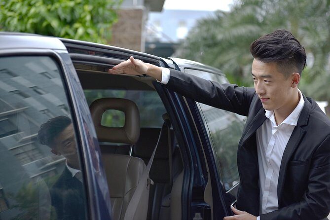 Private Arrival Transfer: Shanghai Pudong Airport (PVG) to Hotel - Vehicle Options and Comfort