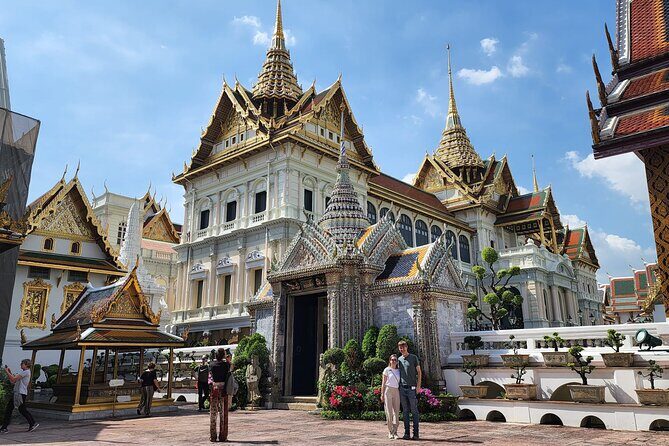 Private Bangkok City Tour Full Day With The Grand Palace - What Makes This Tour Stand Out