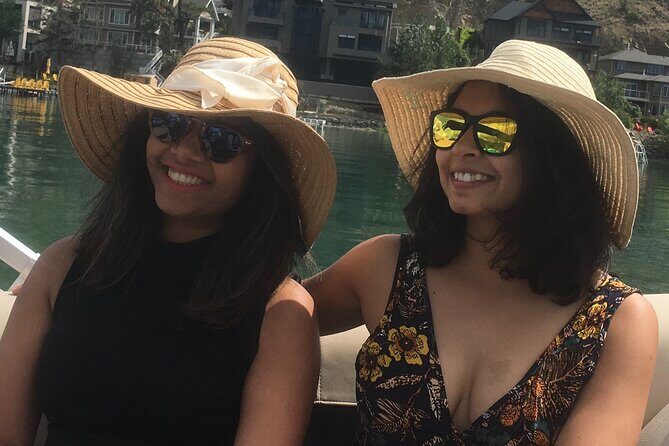 Private Boat Tour with Lunch Stop