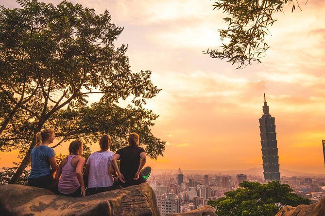 Private Car: 8 Hour Highly Customized Taipei City Exploration! - Frequently Asked Questions