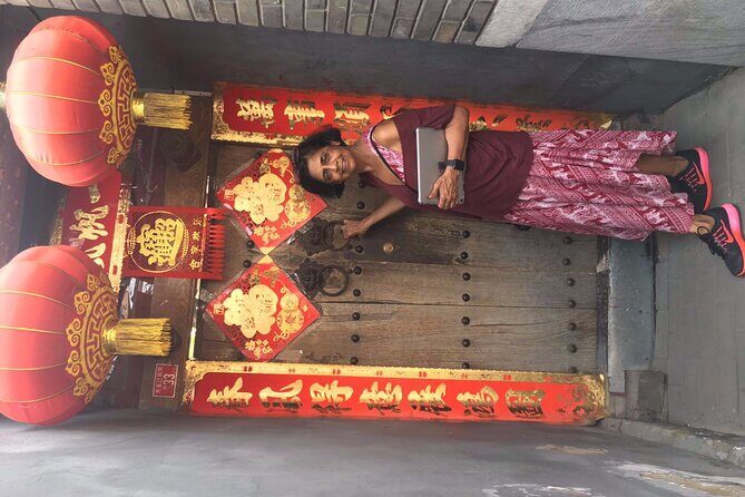 Private Customized Beijing Night Tour To Wangfujing Food Street And Pipe Hutong - An In-Depth Look at the Beijing Night Tour