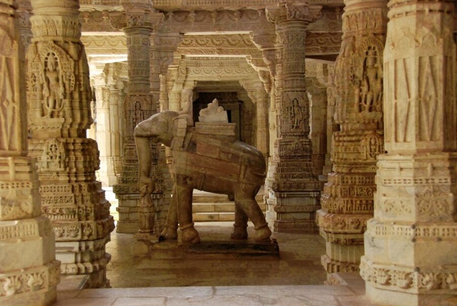 Private Day Tour to Kumbhalgarh Fort & Ranakpur Jain Temple - Detailed Experience: What You Can Expect