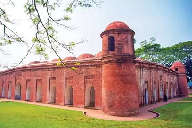 Private Day Trip: Sixty Dome Mosque (Heritage) - Who Should Consider This Tour?