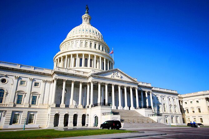 Private DC Day and Night Limousine Tours