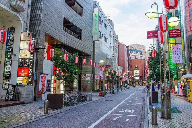 Private Fukuoka Tour with a Local, Highlights & Hidden Gems 100% Personalised - Explore Fukuoka with Confidence and Authenticity