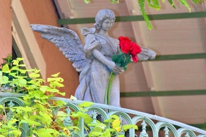 Private Full-Day City, Swamp, and Plantation Tour - Whats Included & Whats Not