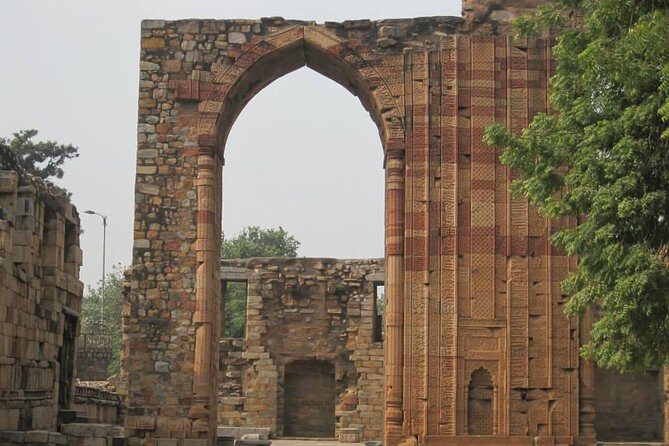 Private Full Day Guided Tour of Delhi and Old Delhi - Considering the Drawbacks