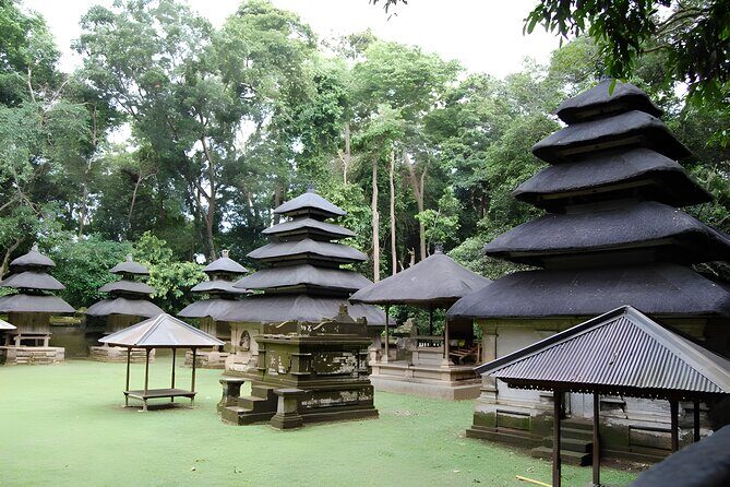 Private Full-Day Tour: Tanah Lot and Uluwatu Temple Tour - Frequently Asked Questions