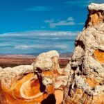 Private Guided Hike through White Pocket Off Road Activity - Discovering White Pocket: A Geology Wonderland