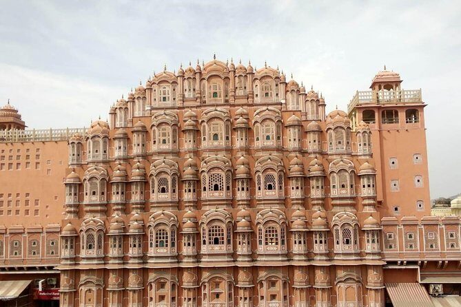 Private Guided Sightseeing Tour of Jaipur Highlights - The Experience in Practice