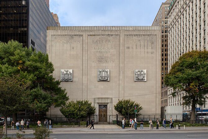 Private Guided Tour to Men in Black Movie New York Locations - Final Thoughts