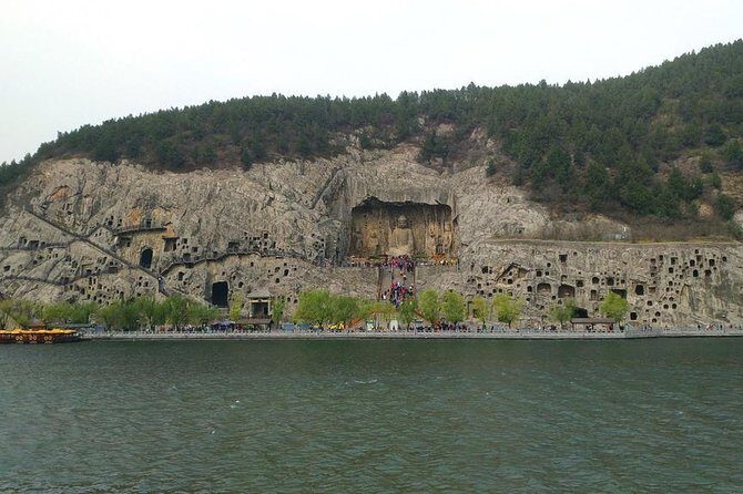 Private Half-Day Longmen Grottoes Walking Tour from Luoyang - A Deep Dive into the Longmen Grottoes Tour