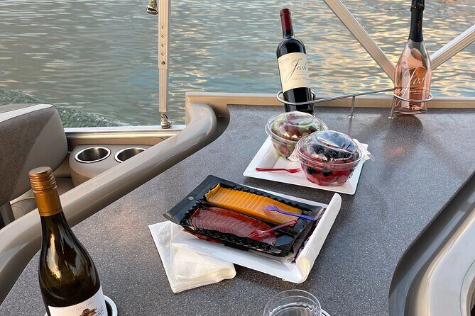 Private Holiday Light Cruise Tour and Sunset Port Royal Naples - The Sum Up: Who Will Love This Experience?