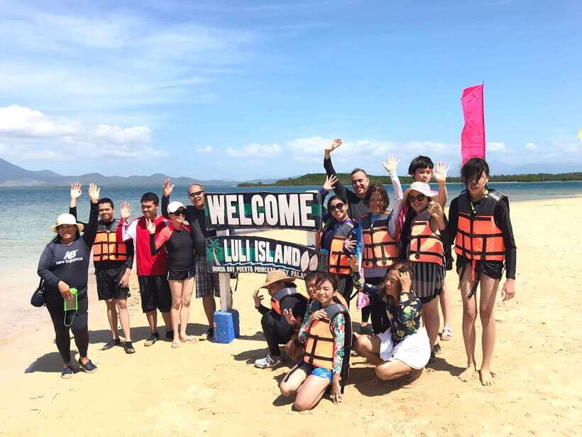 Private Honda Bay Tour for 2 Persons - Detailed Itinerary Breakdown