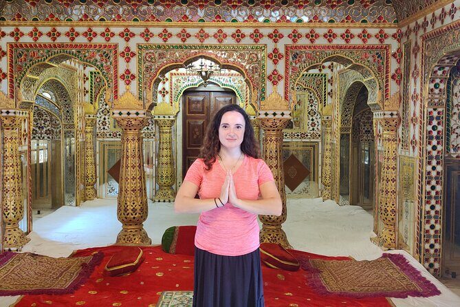 Private Jaipur Tour for Solo Female Traveler with Female Guide - Detailed Breakdown of the Itinerary