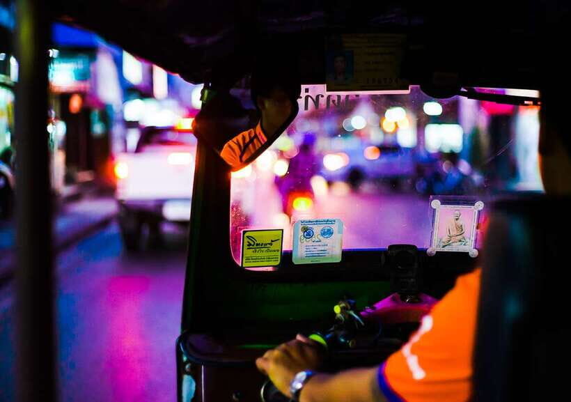 Private Kandy City Tuk-Tuk Tour and Cultural Dance Show - An Up-Close Look at the Kandy Experience