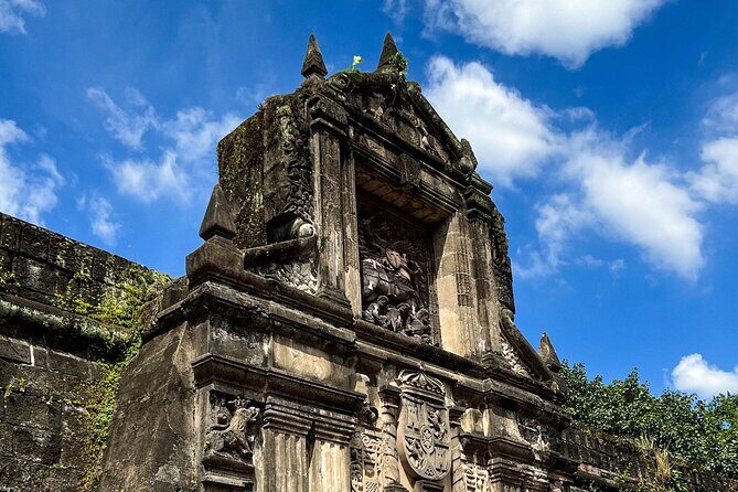 Private Manila Marvels Tour with Personalized Photo Journey - A Breakdown of the Itinerary