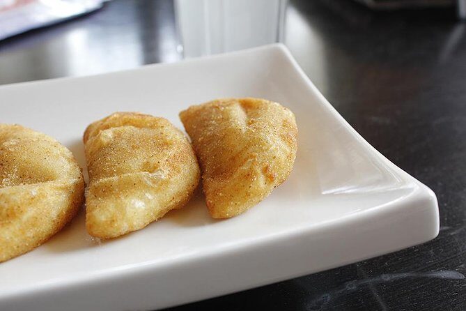 Private Market Visit and Cooking Class in Goa with a Local Family - Key Points