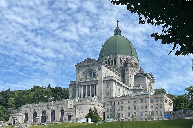 Private Montreal Car Tour with History and Hidden Gems - Practical Details That Matter