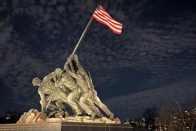 Private Monuments At Night Tour - A Closer Look at Washington DC’s Nighttime Monuments