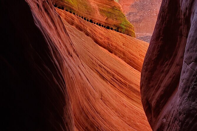 Private Mystical Slot Canyon Tour by 4WD - FAQs