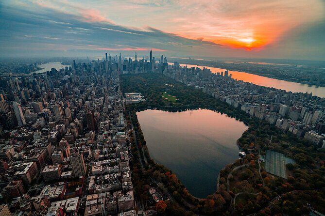 Private New York City Helicopter Tour for Couples from Westchester - The Sum Up