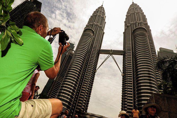Private Night Tour: Petronas Twin Tower And Shopping - The Experience in Detail: What Awaits You