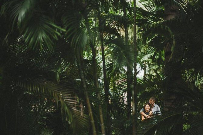 Private Photo Session with a Local Photographer in Hanoi - Exploring the Details of the Hanoi Photo Session