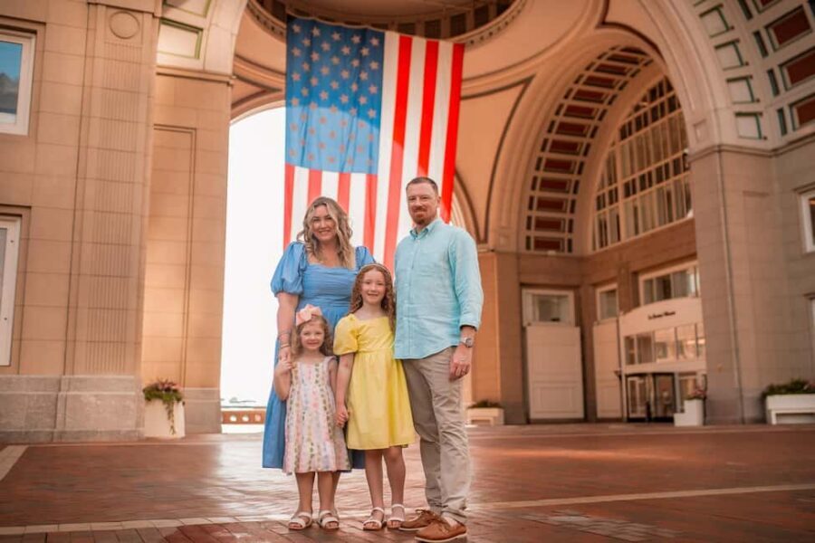 Private Professional Vacation Photoshoot in Boston - Who Should Book This?