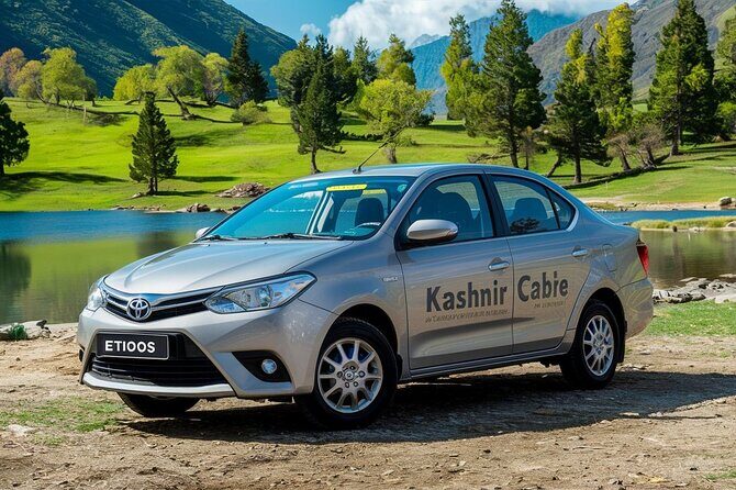Private Sedan Cab to and from Srinagar Airport and Dal Lake - Who Would Love This Service?