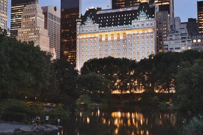 Private Sex and The City Tour in New York with Movie Scenes from famous TV show - Who Will Love This Tour?