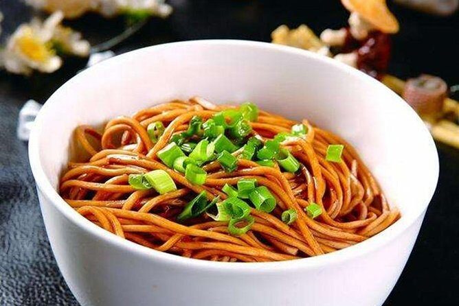 Private Shanghai Evening Street Food Walking and Cruise Tour - Who Should Consider This Tour?