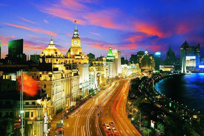 Private Shanghai Night Tour : Shanghai Tower Observation Deck and Amazing Lights - A Detailed Look at the Nighttime Shanghai Experience