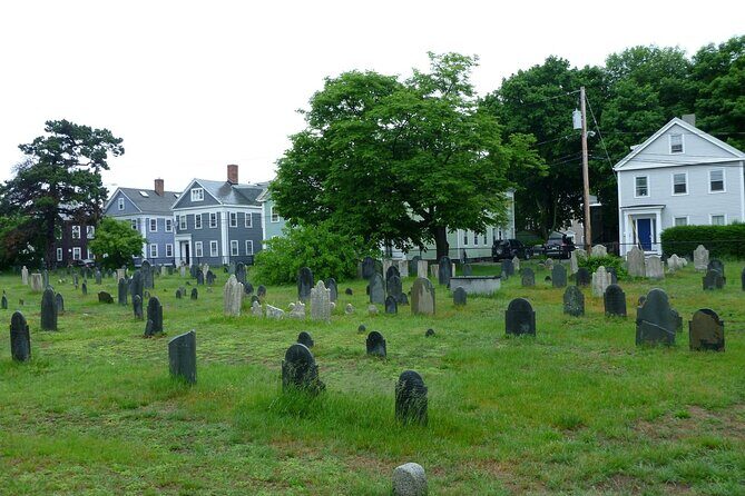 Private Spooky Legends Walking Tour in Salem - Authentic Experiences and Authentic Storytelling