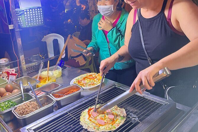 Private Street Food Discovery by Cyclo at Night in Ho Chi Minh - The Sum Up