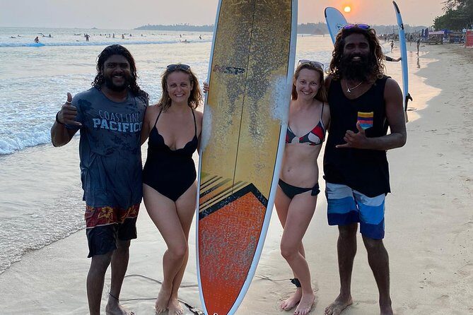 PRIVATE Surf Lesson for Intermediate - A Closer Look at the Experience