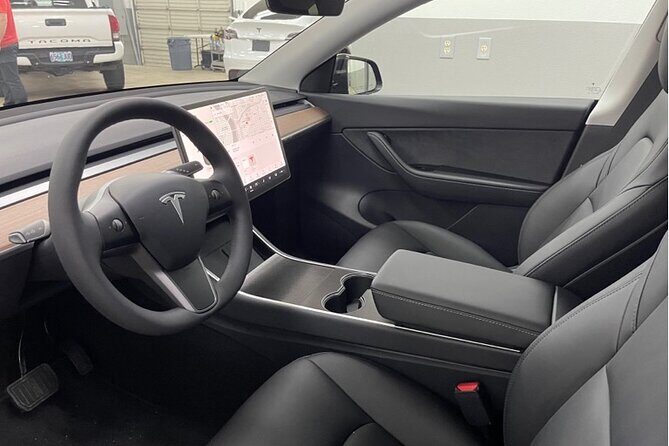 Private SUV Tour by 100% Electric Tesla - Frequently Asked Questions