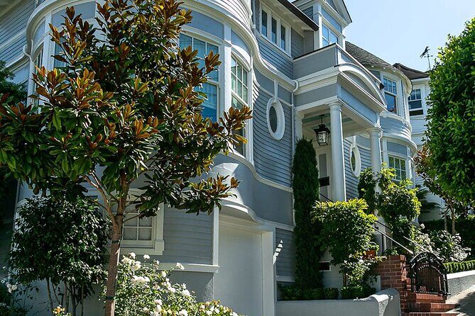 Private SUV Tour of San Francisco's Movie and TV Locations - FAQs